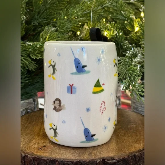 ✨ Brand NEW w/Tags Rae Dunn elf Collection SANTA’S HELPER Mug ✨ - Picture 5 of 12